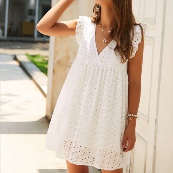 Boho white v neck embroidered smock dress - Picture 3 of 11